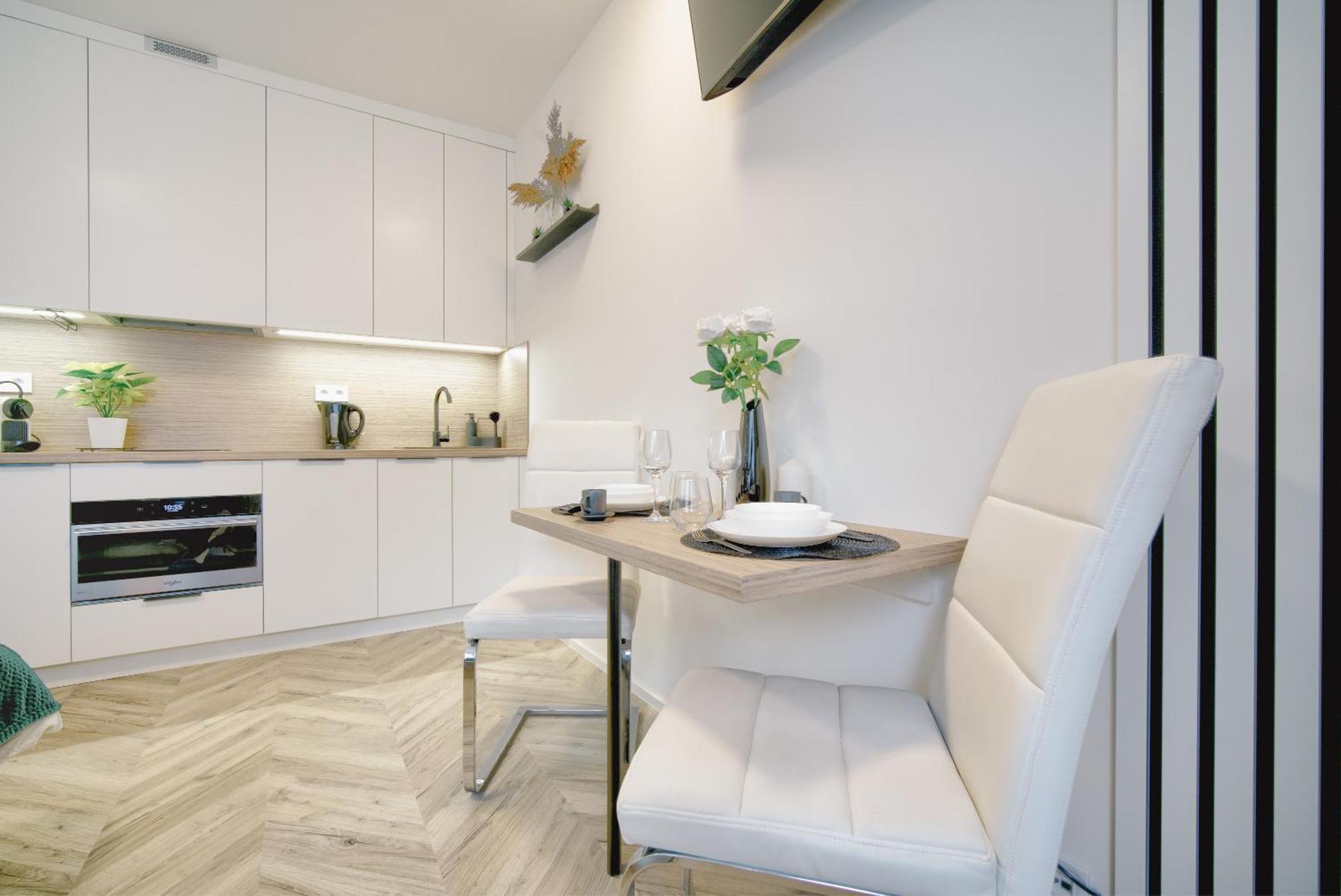 City Relax Apartments With Free Parking, 10 Mins Walk To City Centre Brno Esterno foto