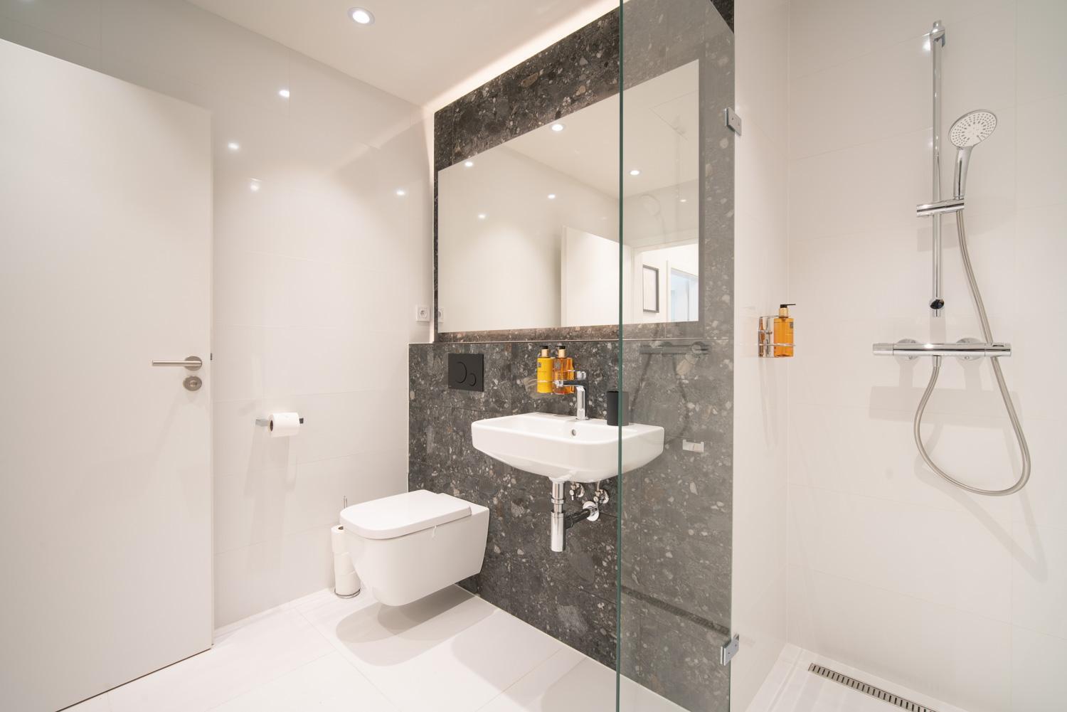 City Relax Apartments With Free Parking, 10 Mins Walk To City Centre Brno Esterno foto